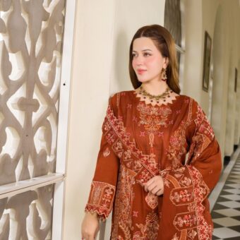 manizay-embroidered-collection