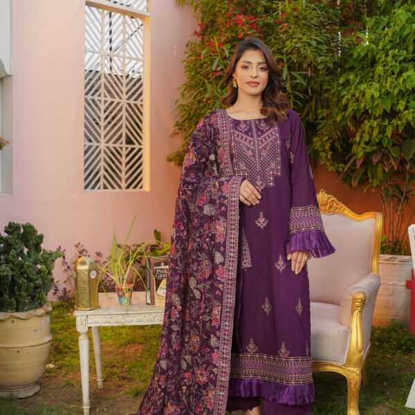 Manizay Dastaan-e-Nisa Premium Embroidered Lawn With Heavy Embroidered Dupatta M-08