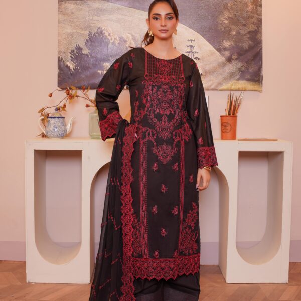 Manizay Nigaar Premium Embroidered Lawn With Embroidered Chiffon Dupatta M-06