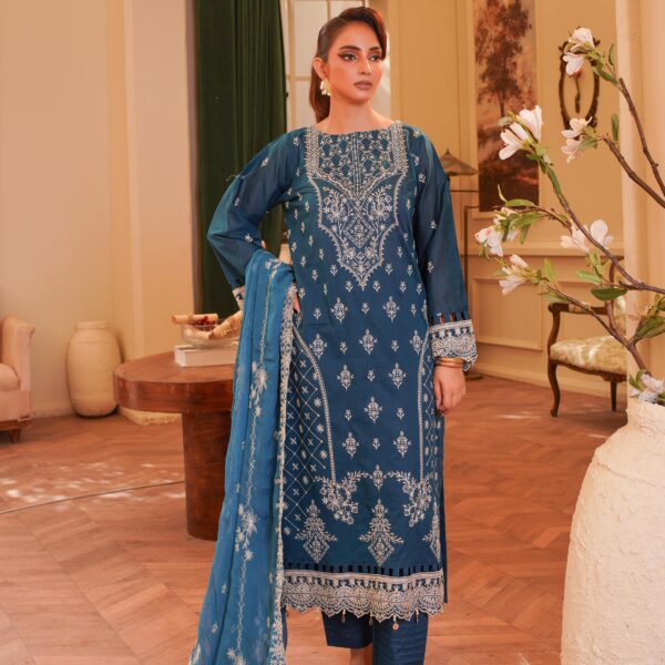 Manizay Nigaar Premium Embroidered Lawn With Embroidered Chiffon Dupatta M-07