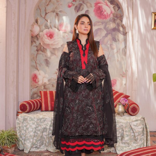 Manizay Shehar Bano Premium Embroidered Bana Dora Lawn With Pure Embroidered Crinkle Dupatta M-04
