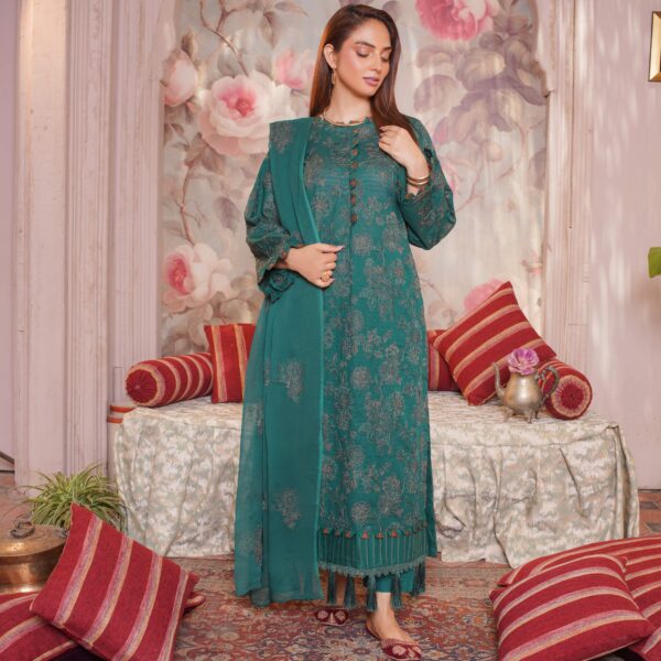 Manizay Shehar Bano Premium Embroidered Bana Dora Lawn With Pure Embroidered Crinkle Dupatta M-02