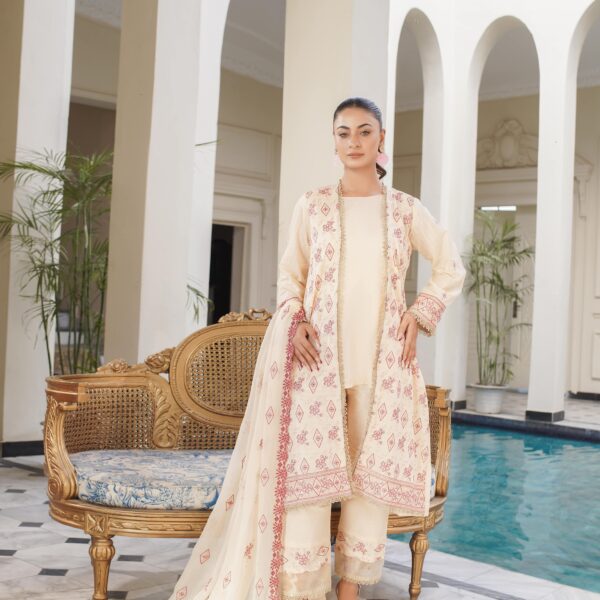 Manizay Arooj Premium Embroidered Bana Dora Lawn With Embroidered Crinkle Dupatta M-05