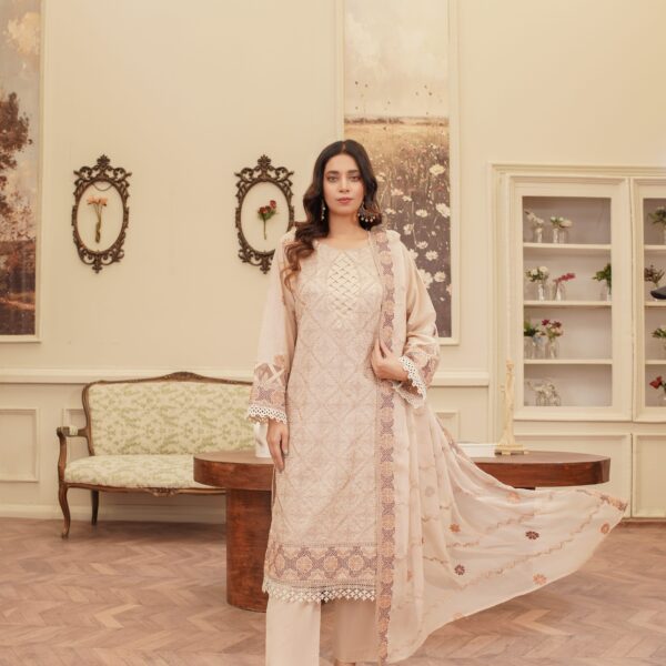 Manizay Ghulfaam Premium Embroidered Bana Dora Lawn With Embroidered Crinkle Dupatta M-01