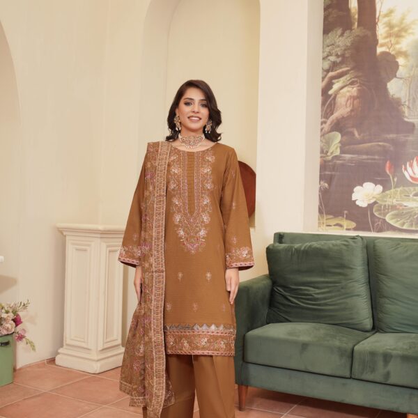 Manizay Kishore Ka Andaaz Premium Embroidered Lawn With Heavy Embroidered Crinkle Dupatta M-08