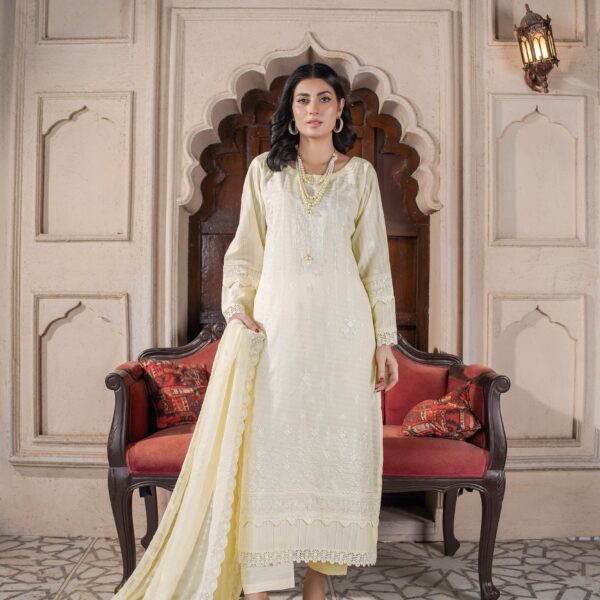 Manizay Manzil Premium Embroidered Bana Dora Lawn With Embroidered Crinkle Dupatta M-02