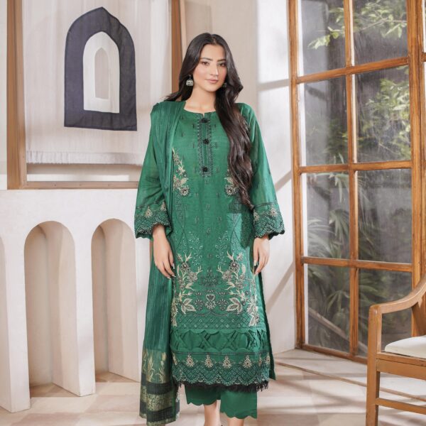 Manizay Meharani Premium Embroidered Bana Dora Lawn With Fancy Voile Lawn Dupatta 12 Articles In One Box