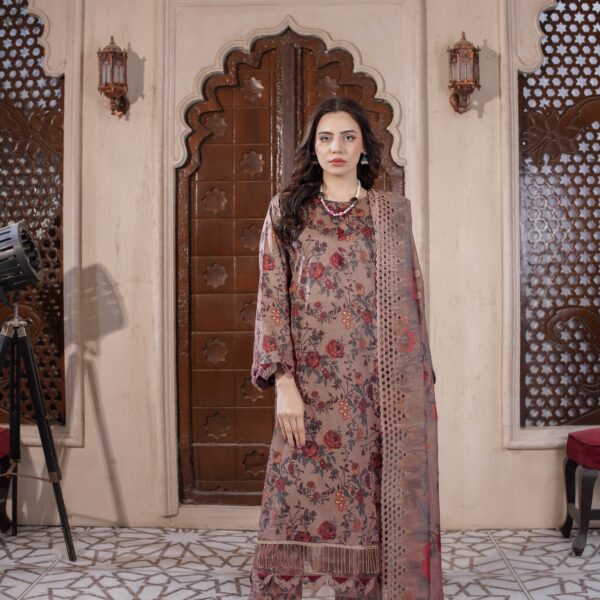 Manizay Rooh Naaz Premium Digital Print Bana Dora Lawn With Digital Print Embroidered Fancy Dupatta M-02