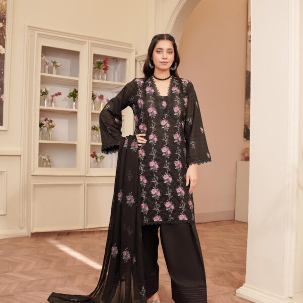 Manizay Andleeb Premium Embroidered Bana DoraLawn With Embroidered Chiffon Dupatta M-04