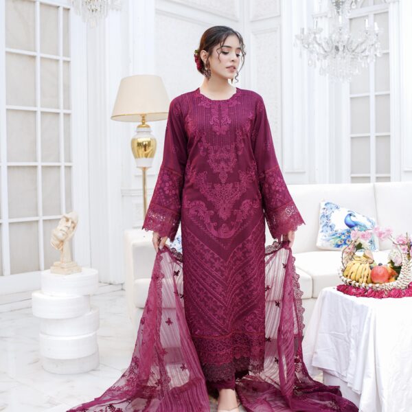 Manizay Khubsoorat Shaam Premium Embroidered Karandi With Heavy Embroidered Fancy Dupatta M-07