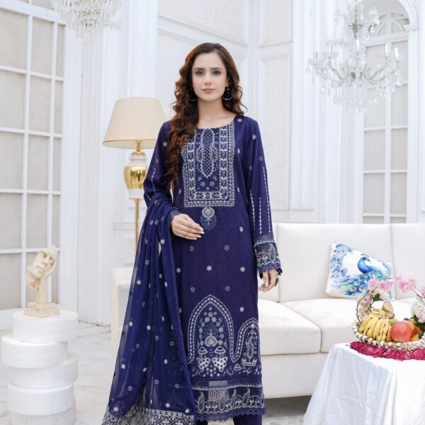 Manizay Khubsoorat Shaam Premium Embroidered Karandi With Heavy Embroidered Fancy Dupatta M-08