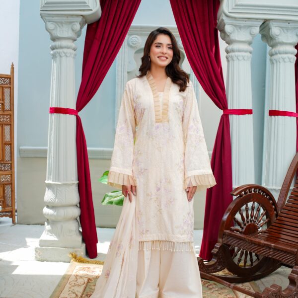 Manizay Gul Bagh Premium Embroidered 3 Meter Karandi With Embroidered Pure Crinkle Dupatta M-07