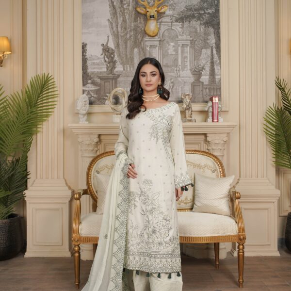 Manizay Gulfam Premium Embroidered Karandi With Embroidered Chiffon Dupatta M-07