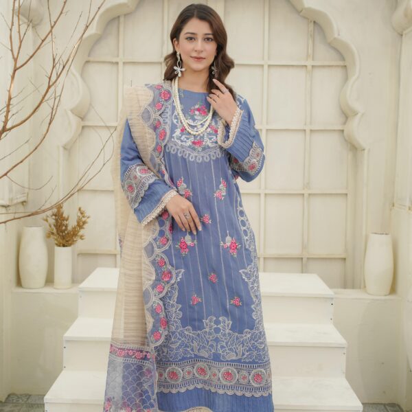 Manizay Rang E Ishq Premium Embroidered Karandi With Fancy Heavy Embroidered Dupatta M-02