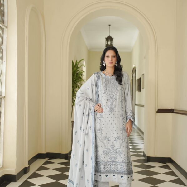 Manizay Khush Haabi Premium Embroidered Winter Karandi With Heavy Embroidered Wool Shawl M-03