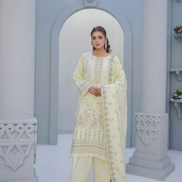 Manizay Umang  Premium Embroidered Peach Leather With Embroidered Wool Shawl M-07