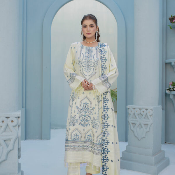 Manizay Umang  Premium Embroidered Peach Leather With Embroidered Wool Shawl M-09