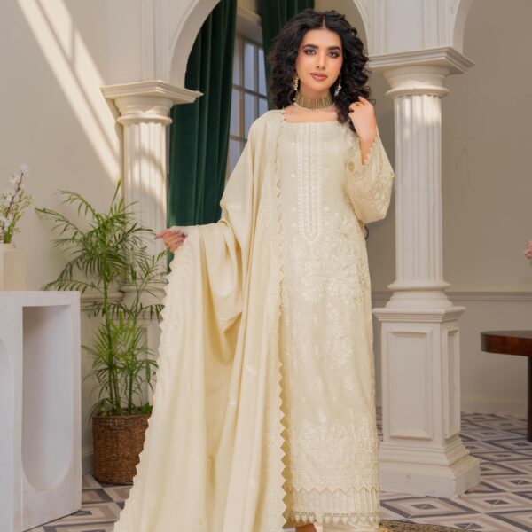 Manizay Nigah E Shokh Premium Embroidered Dhanak With Embroidered Dhanak Shawl M-08