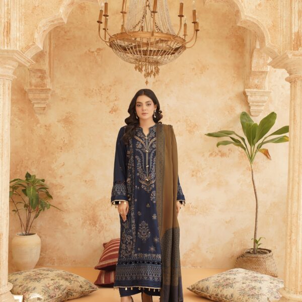 Manizay Bandhan Premium Embroidered Peach Leather With Pure Pashmina Shawl M-01