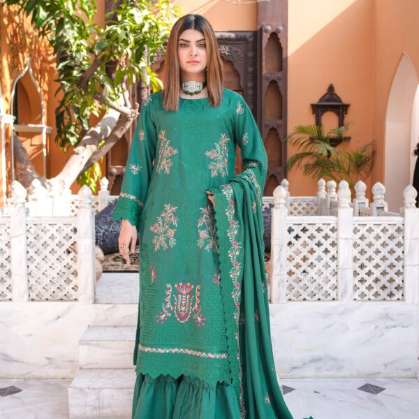 Manizay Miraas Premium Embroidered Peach Leather With Embroidered Wool Shawl M-02