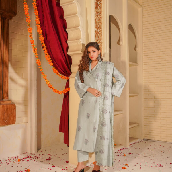 Manizay Urooj Premium Embroidered Peach Leather With Embroidered Wool Shawl M-07