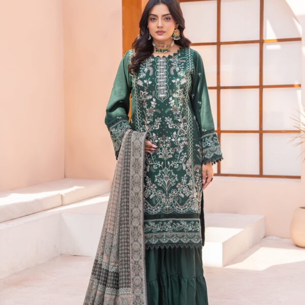 Manizay Nigaar Premium Embroidered Peach Leather With Pure Pashmina Shawl M-03