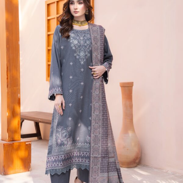 Manizay Nigaar Premium Embroidered Peach Leather With Pure Pashmina Shawl M-04